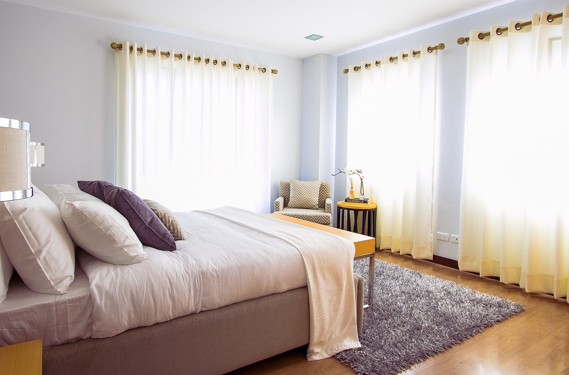 bed-1839183_1920 bed